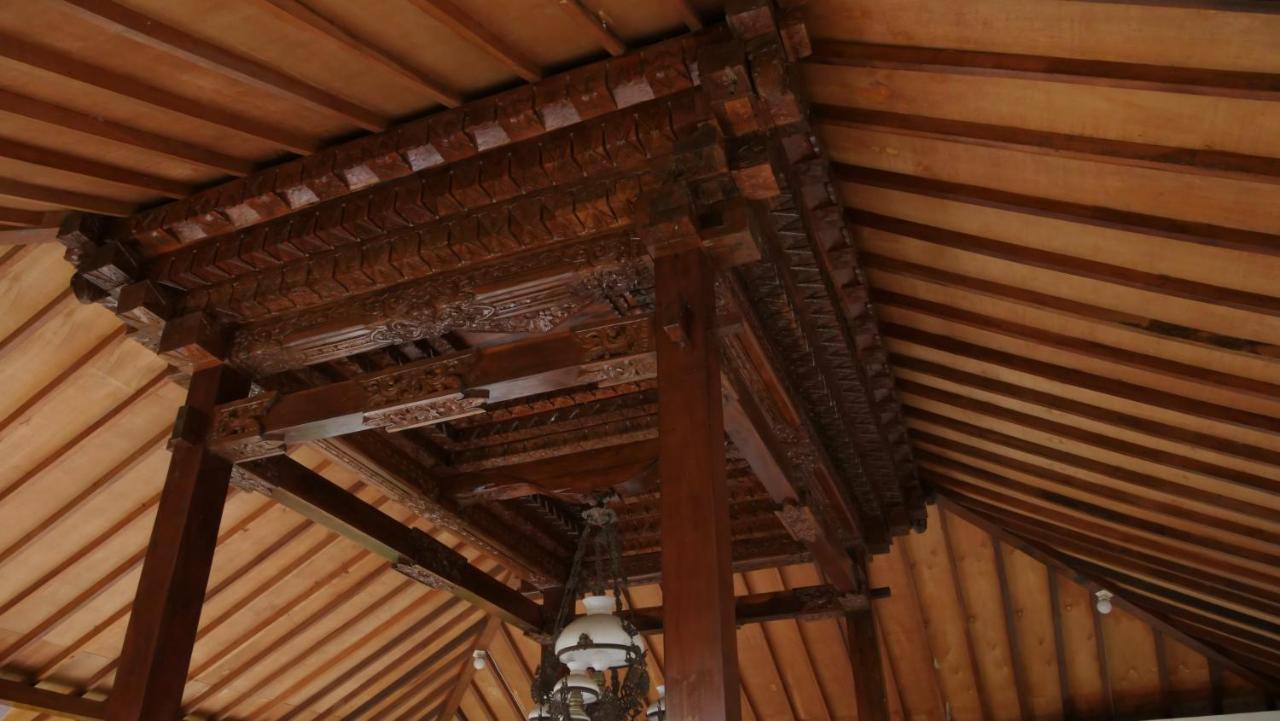 Sanggar Pantcha Indra Guest House Kemuning Eksteriør bilde